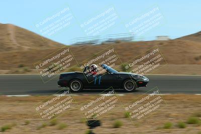 media/Jun-01-2025-CalClub SCCA (Sun) [[eae223c5dd]]/Group 1/Track Event 5/